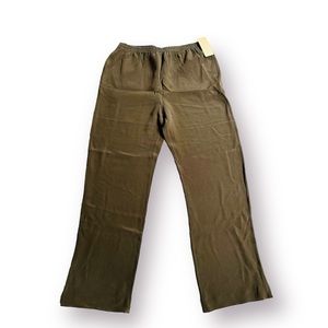 Kate Hill Petite Silk Pull-On Pants in Olive, Size SP